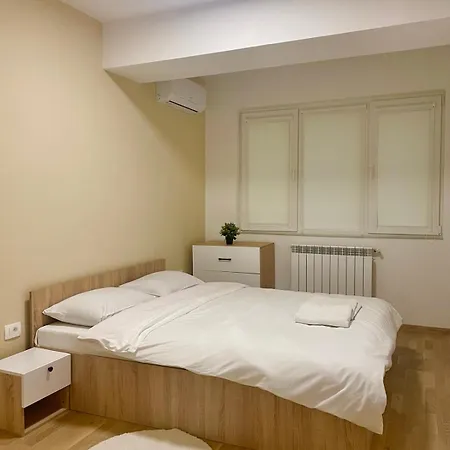 Apartment Zebra Family - Free Parking, Fast Wi-fi, New Building Skopje