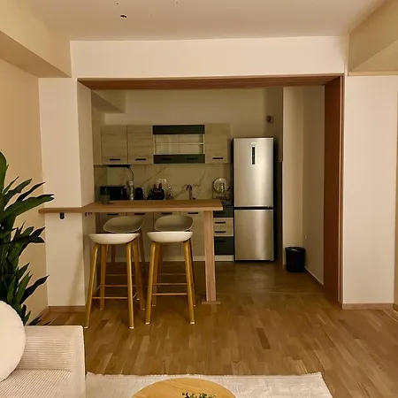 Modern Cozy Family In The Heart Of The Апартаменти