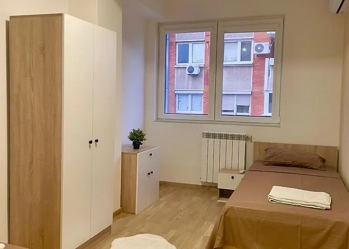 Апартаменти Modern Cozy Family In The Heart Of The Скоп'є